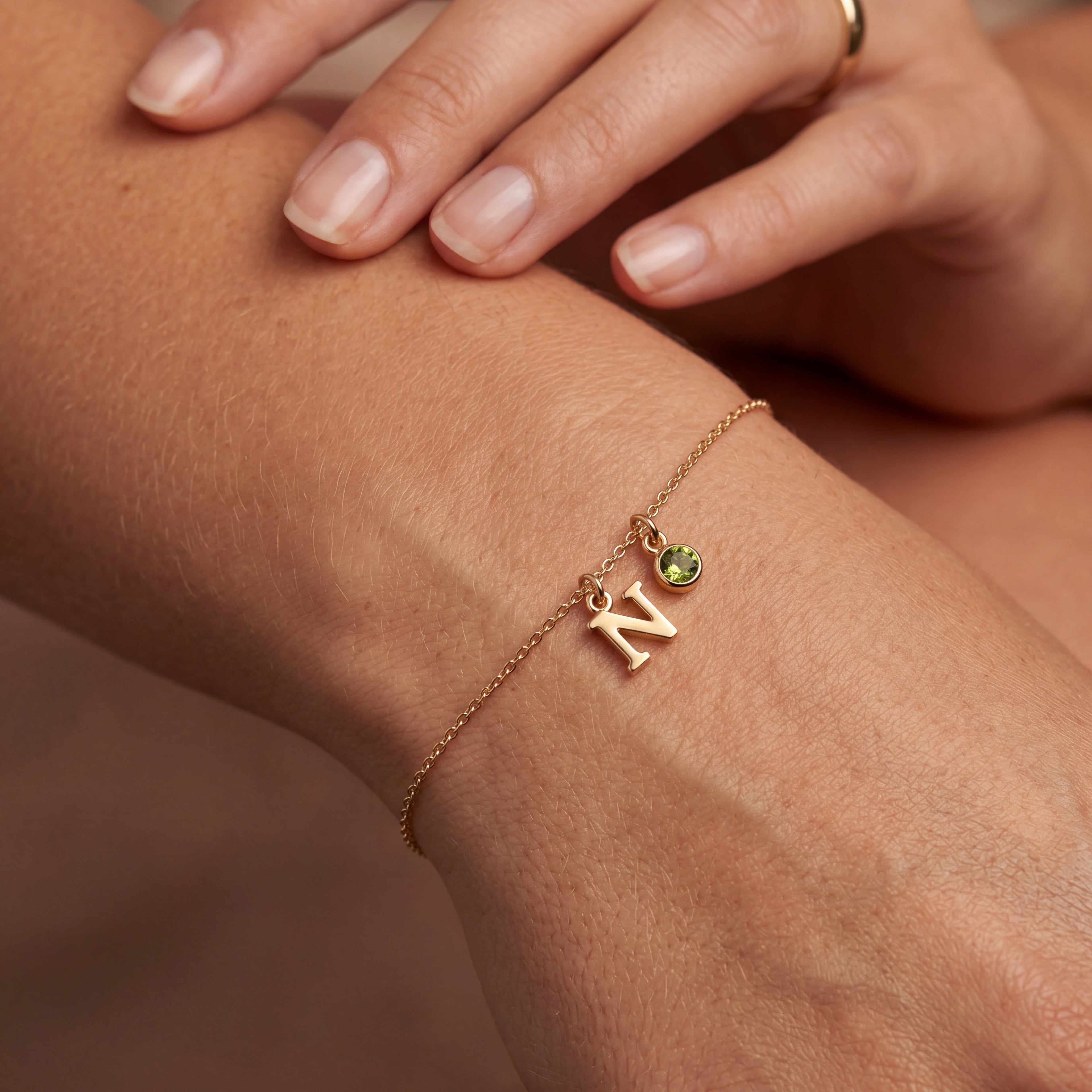 Pulseira de Pedras de Nascimento Iniciais "Éden"