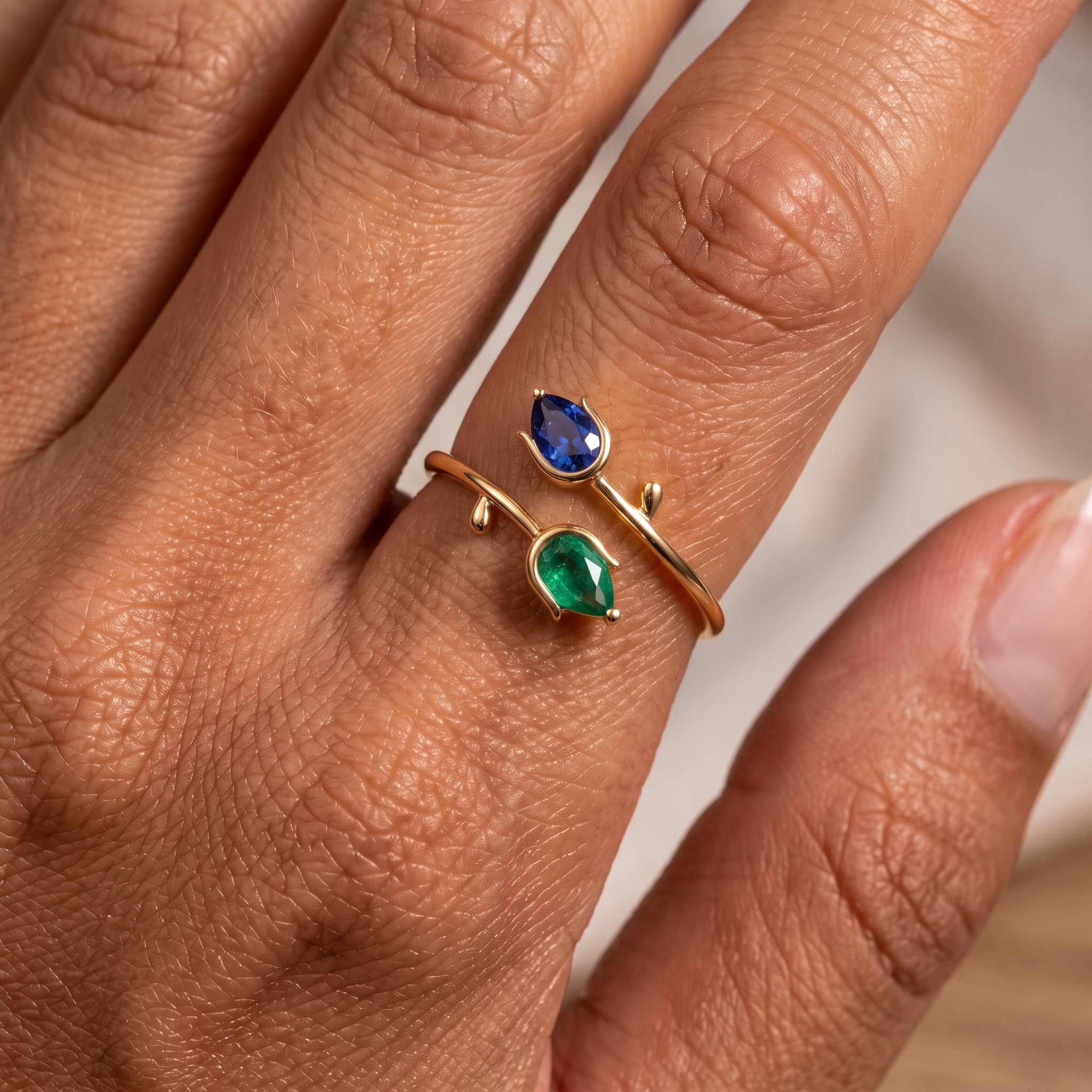 Anel Ajustável BirthStone "Tulipa"